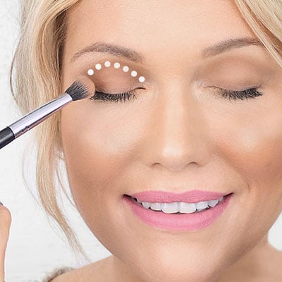 Bellamianta Illuminating Bronzing Powder how to use - Step 4