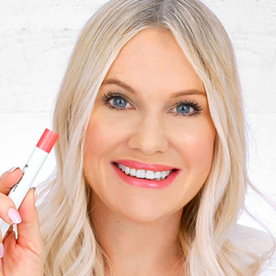 Ruby Hammer Lip Serum Balm in 'Coral' how to - Step 5