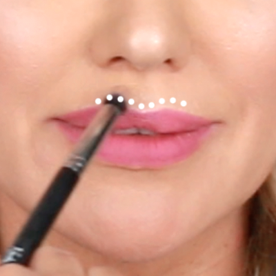 Brush highlighter on your Cupid’s bow for perfectly fuller lips